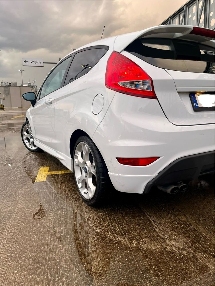 Ford Fiesta 1.6 120km benzyna