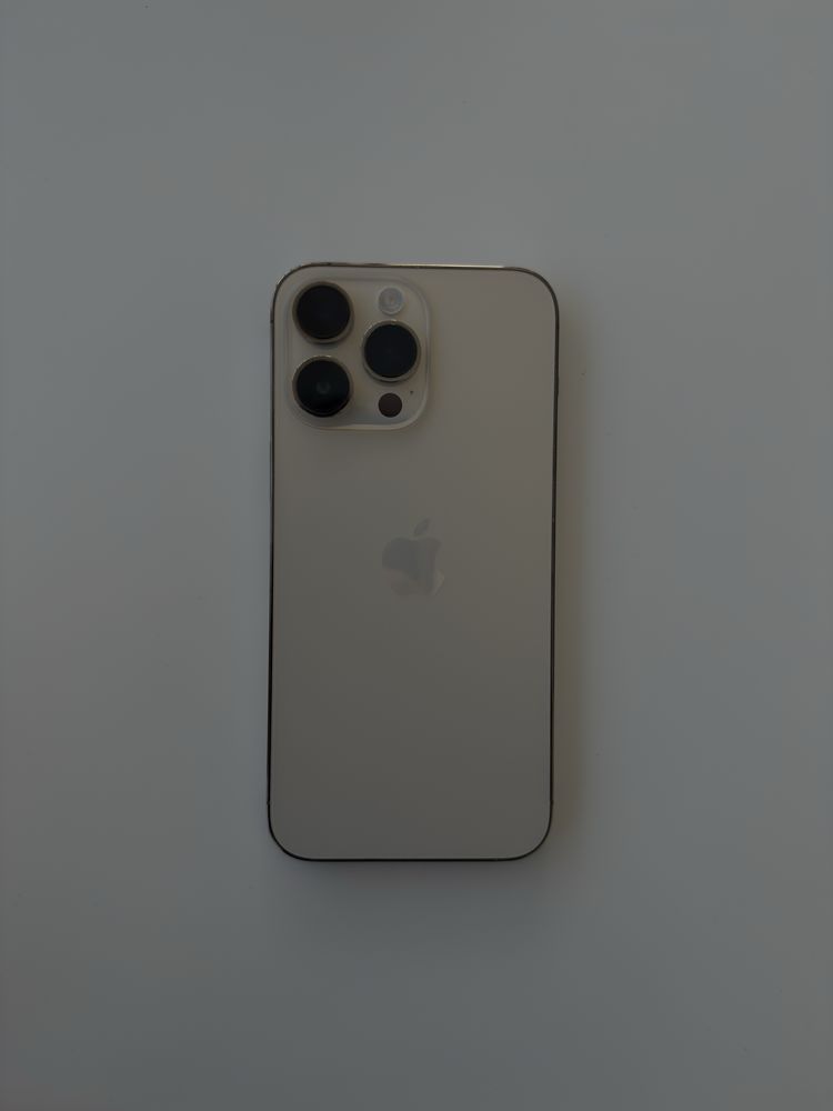 iPhone 14 Pro Max 256GB Dourado - Excelente Estado