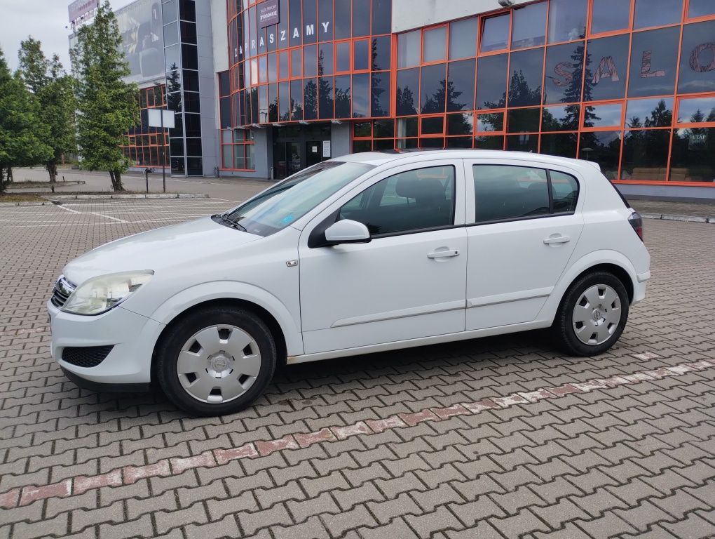 Opel Astra  H 2007 automat
