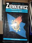 Czerwone dywany, odmierzony krok = Rafał Ziemkiewicz