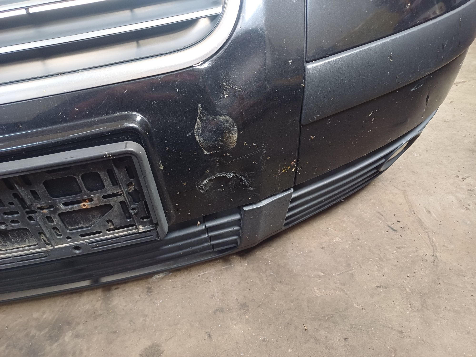 Zderzak przód passat b5 FL
