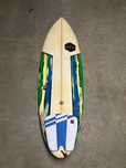 Prancha de surf SFSF 6’ usada com fins incluidas