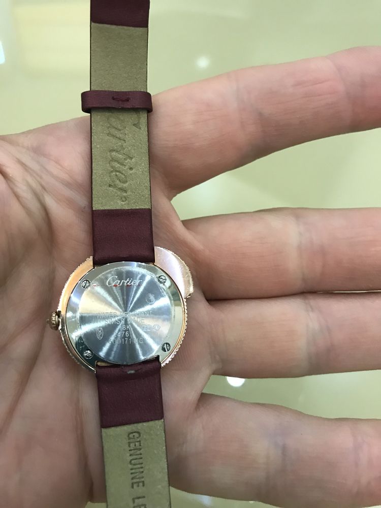Часы Cartier