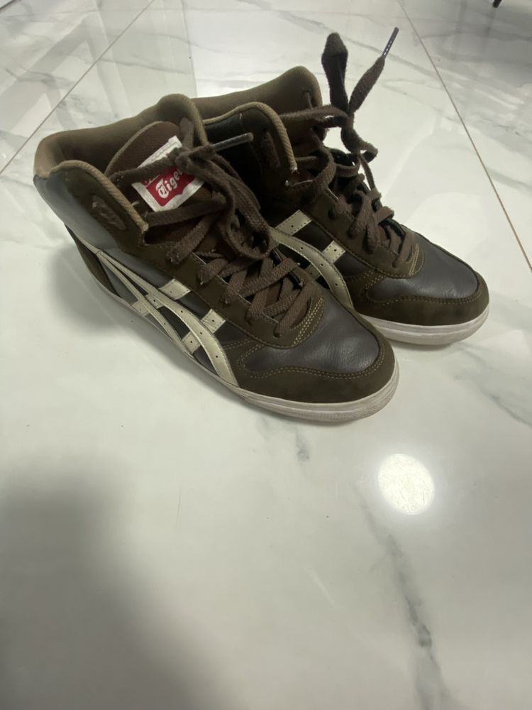 Onitsuka tiger asics