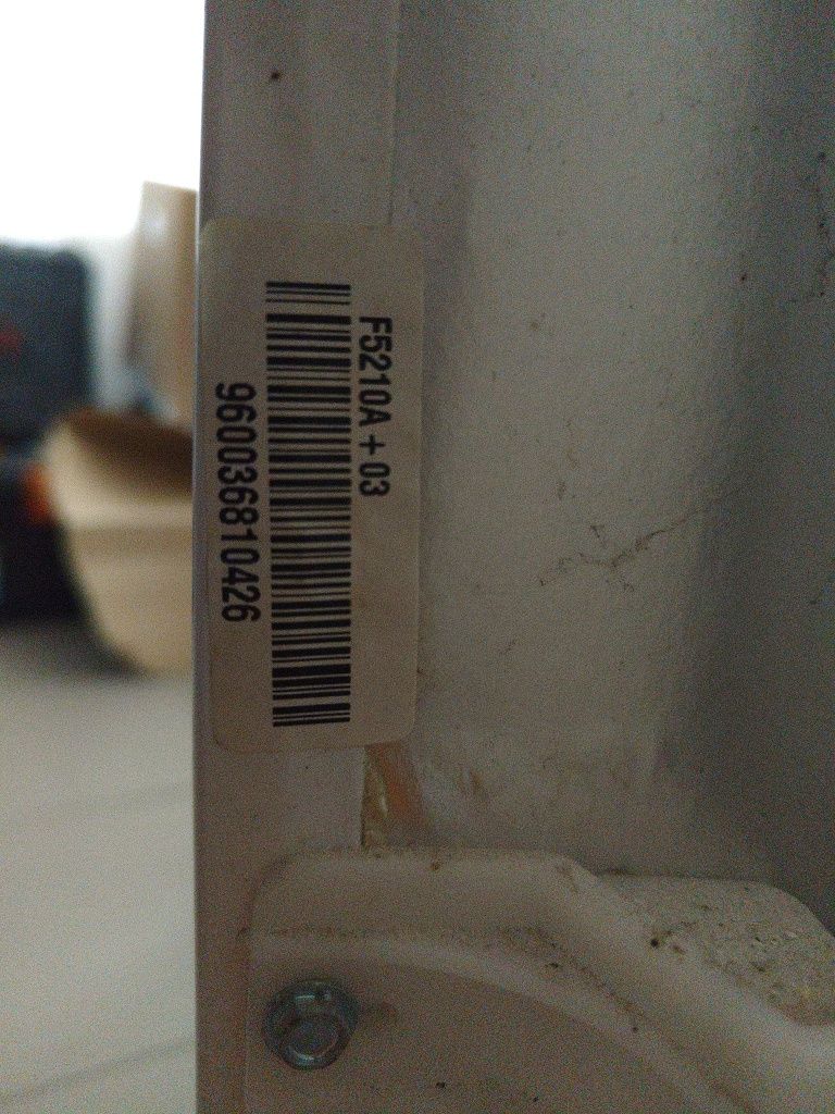 Морозильна камера beko F5210