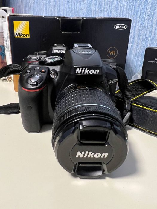 Продаэться фотоапарат Nikon D5300 AF-P 18-55 VR Kit