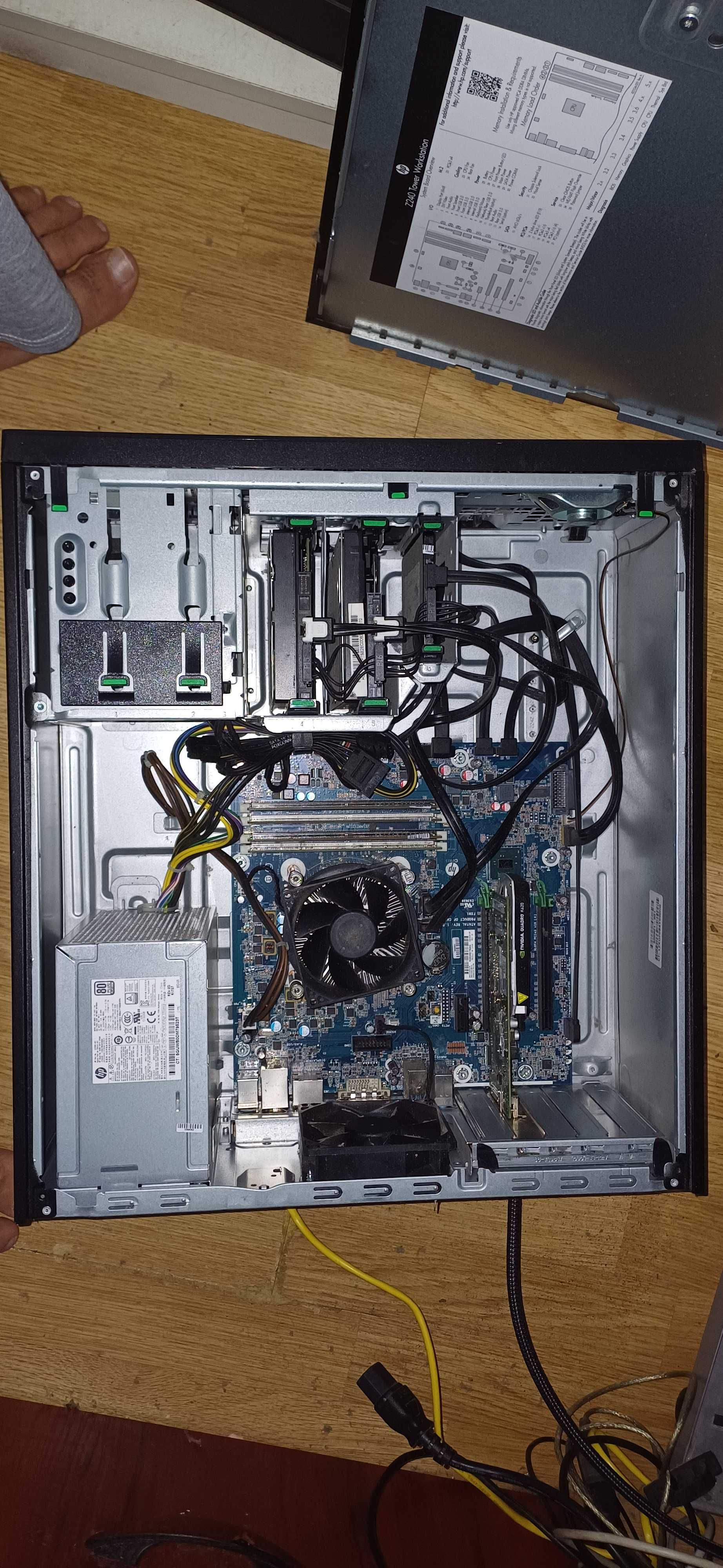 Komputer stacjonarny HP Z240