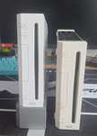 Dwie konsole nintendo wii