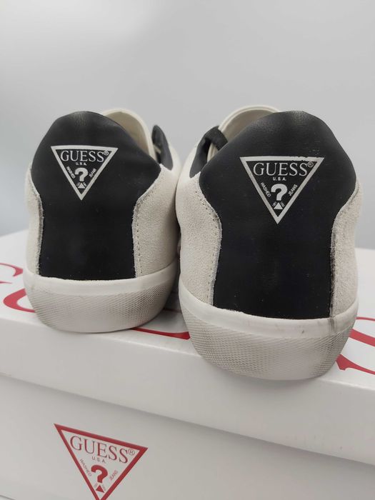 NOWE sneakersy GUESS zamsz białe trampki rozmiar 44