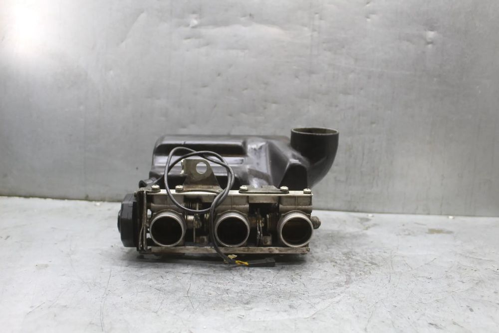 BMW K75 1989r K100 LT RT Przepustnica przepustnice