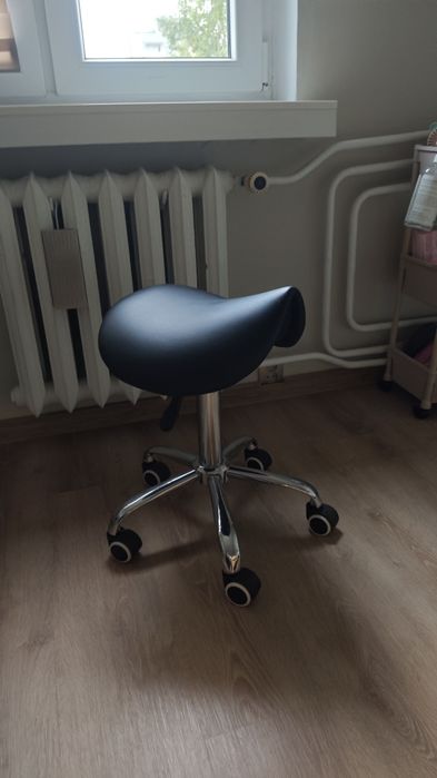Taboret kosmetyczny