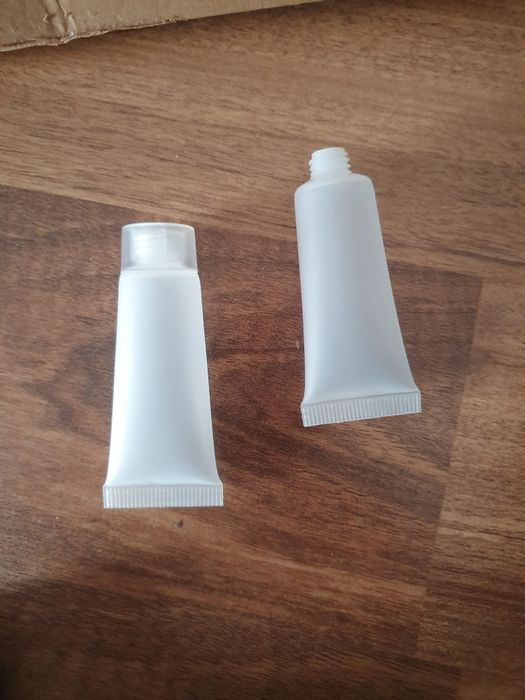 Pojemnik tuba kosmetyczna 20 ml