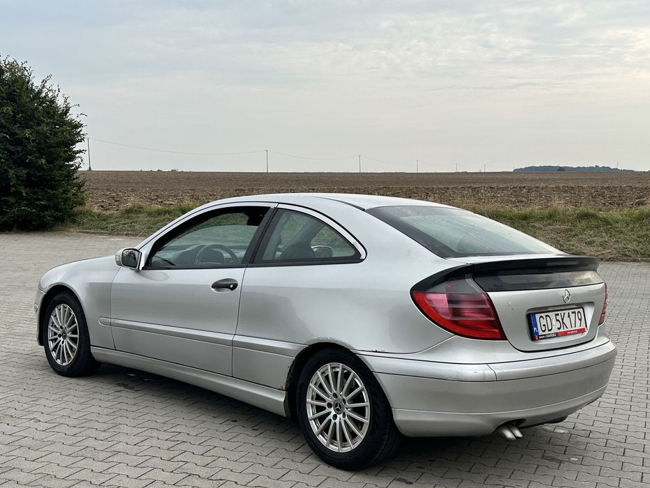 ‘04 Mercedes-Benz w203 Coupe 2.2 143KM OC/PT 6-biegów