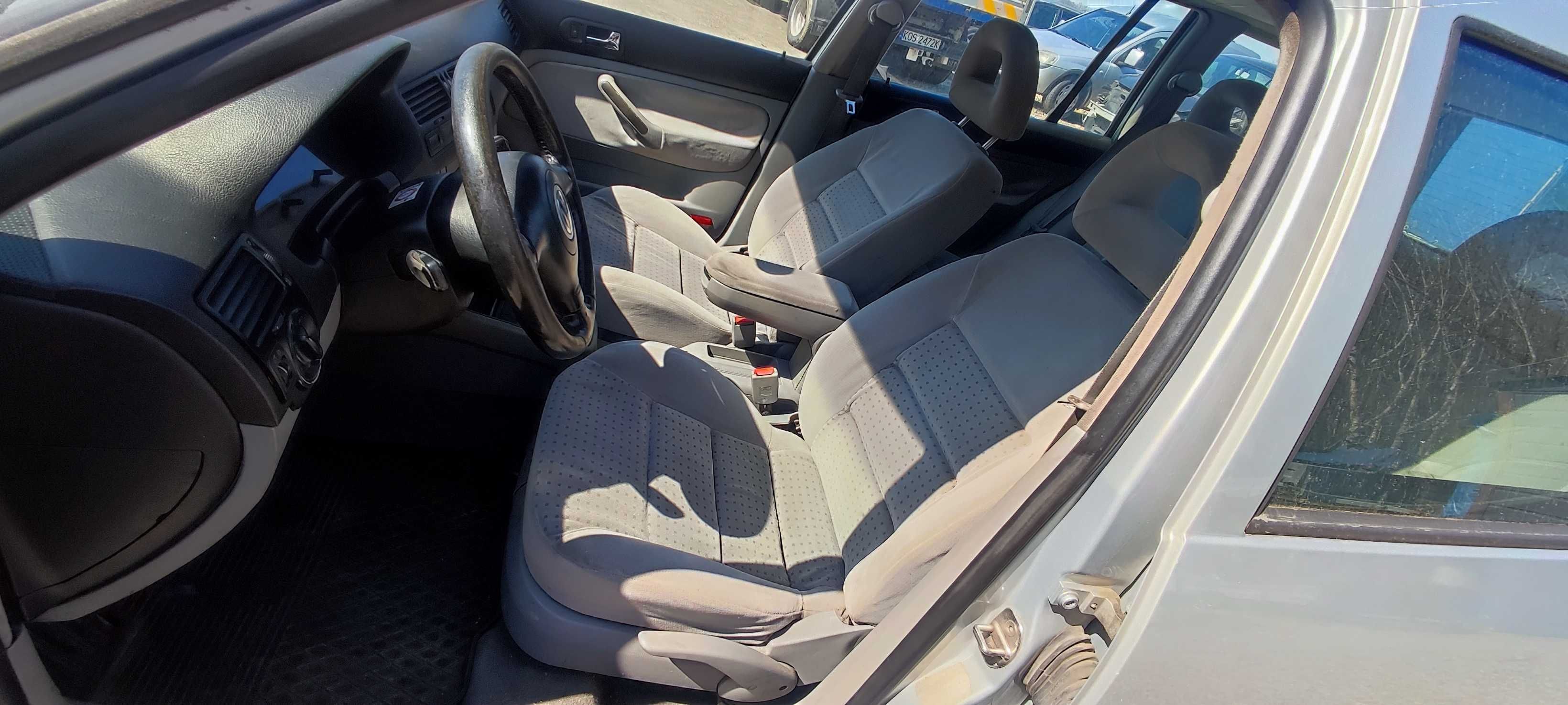 VW Bora 1.9TDI Kombi AJM 6bieg. Dużo nowych Części ALU Cały na części
