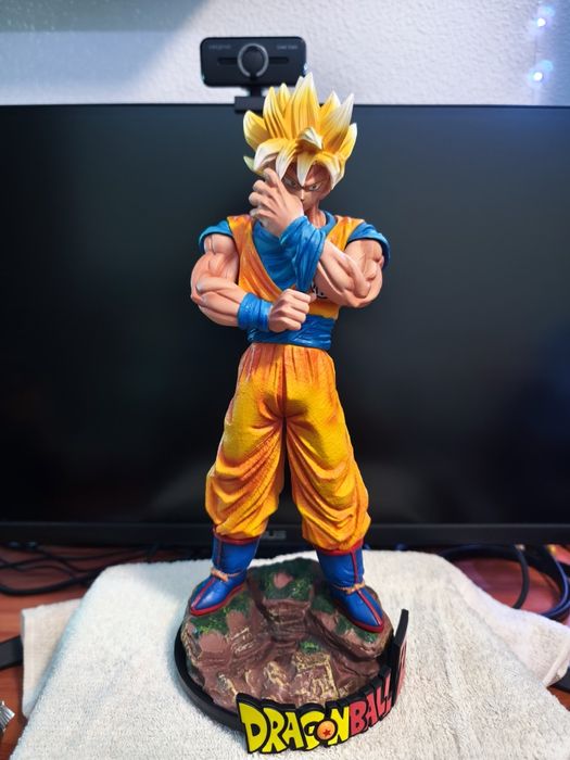 Figura Goku (dragon ball)