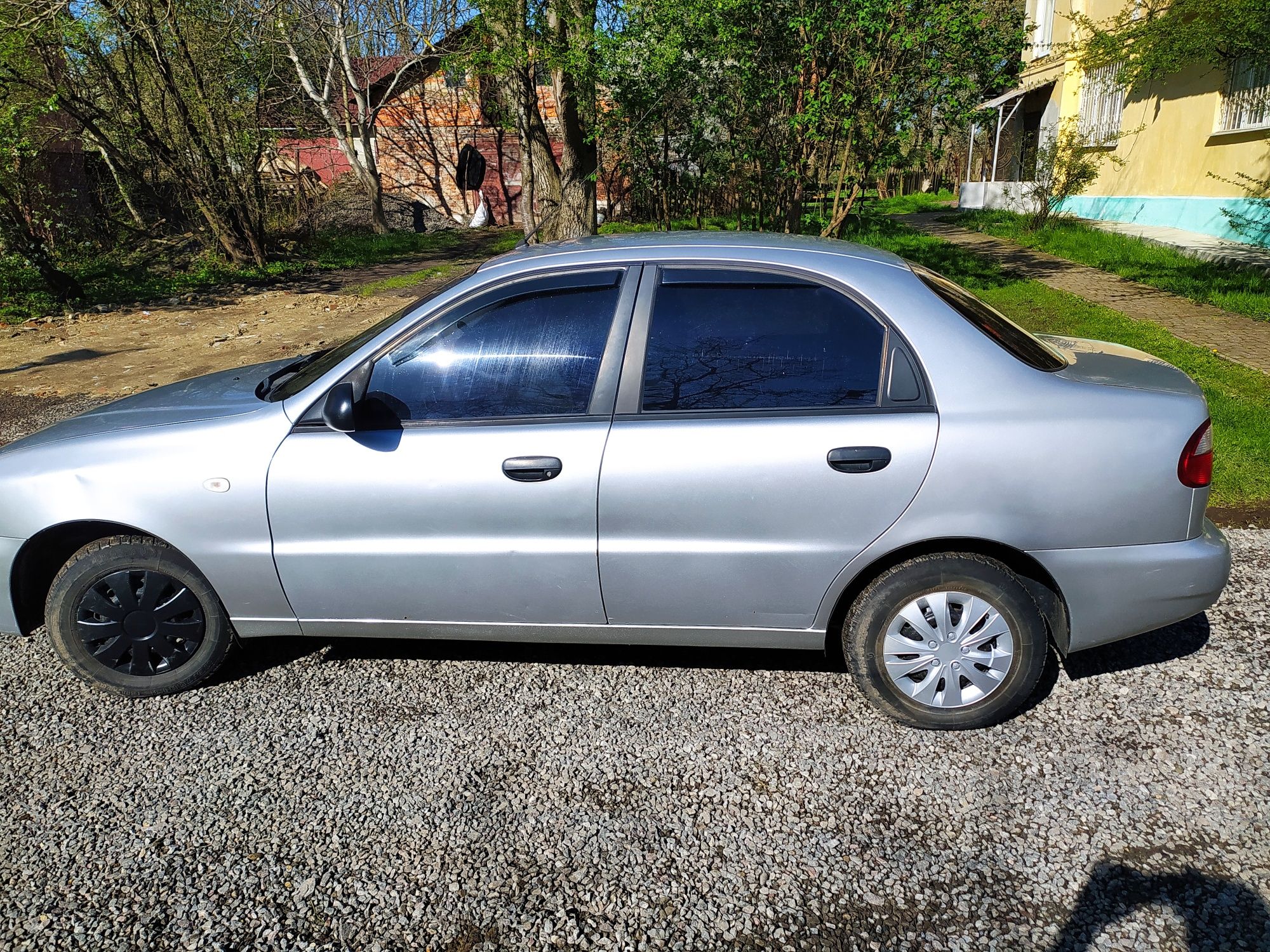 Продам Daewoo Lanos 1.4 газ бензин