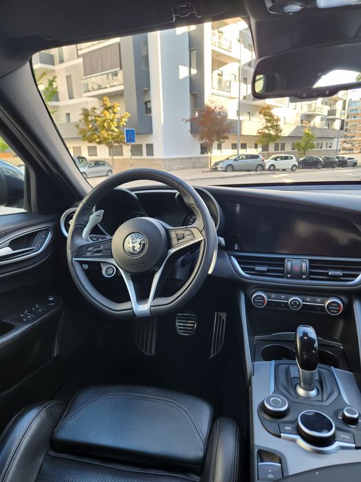 Alfa Romeo Giulia Q4 motor 2.2 210cv ano 2020 apenas 80.000 km naciona
