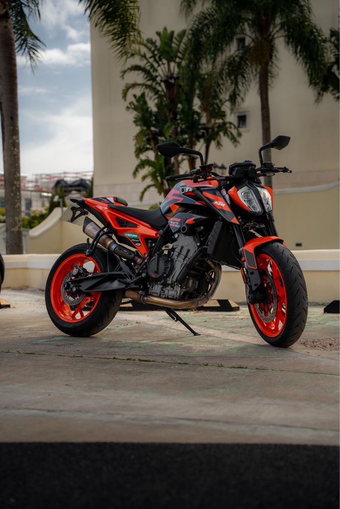 Ktm duke 890 gp 2023 semi nova