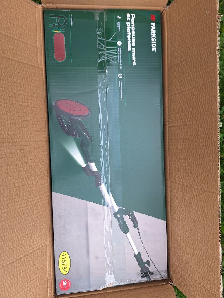 Szlifierka do ścian i sufitów PARKSIDE PWDS 920 C3