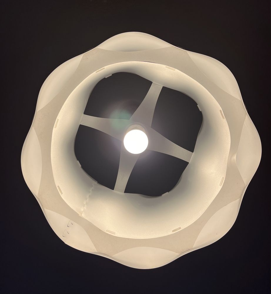 Lampa wisząca - miasto