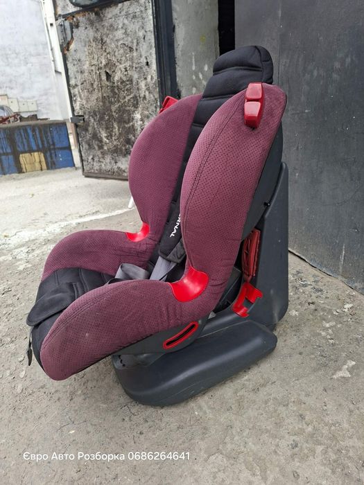 Автокрісло дитяче