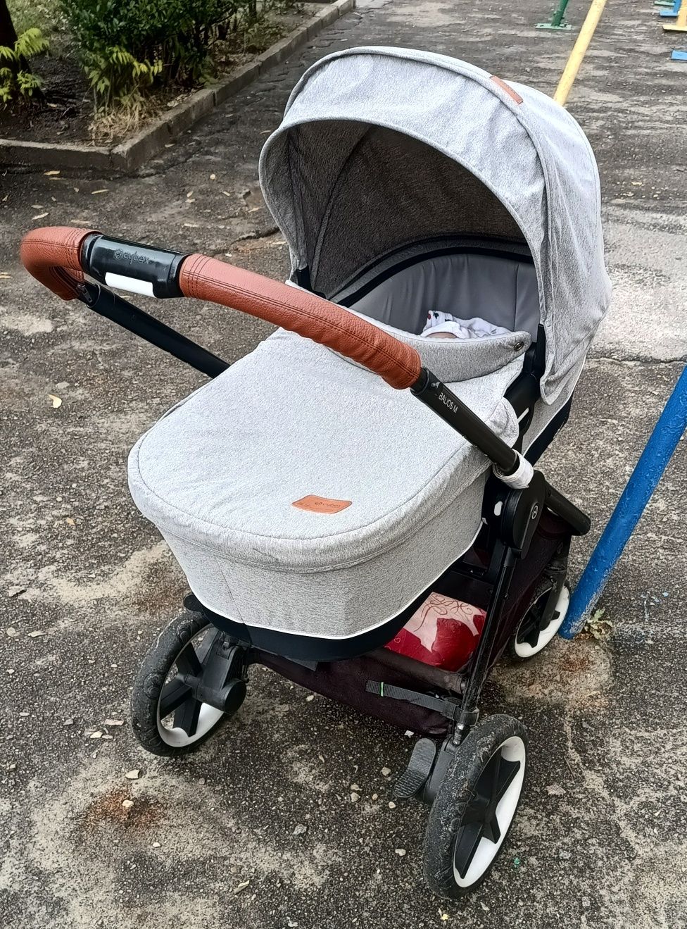 Cybex Balios M 2в1