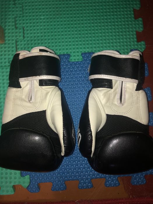 Дитячі боксерські перчатки чорні тайланд та сині пакістан