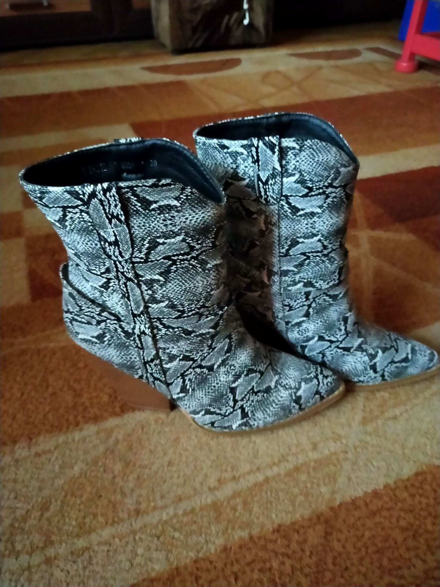 Kowbojki r. 39...nowe