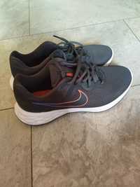 Sprzedam buty Nike