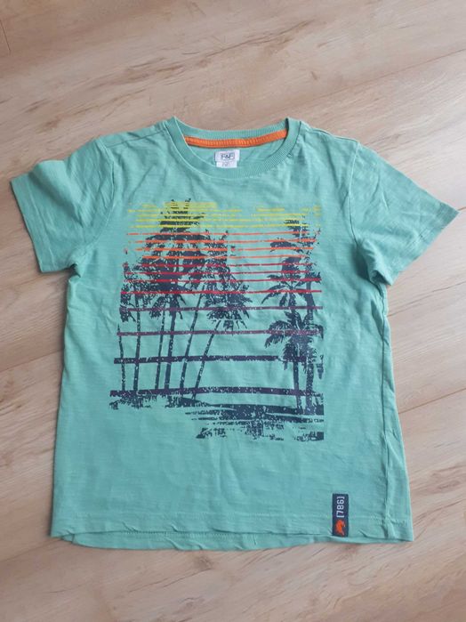 R.122 Zestaw 4 koszulek F&F, nowa