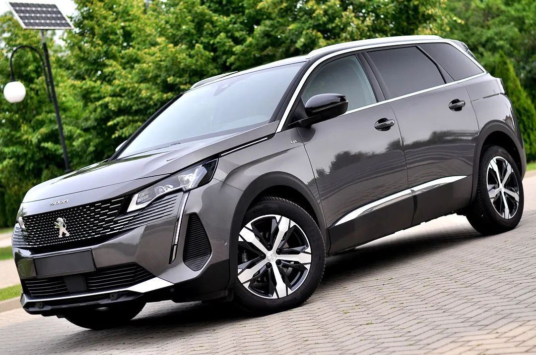 Peugeot 5008 Idealny_GT_7_Osób_Ambiente_Alkantara_Skóra_Kamera_Niski_Przebieg