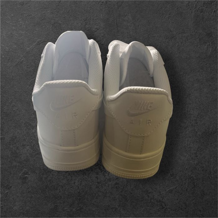 Air forces Triple white