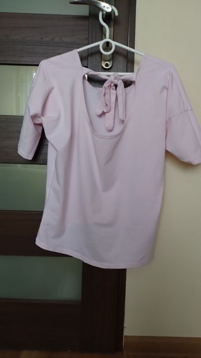 Różowa bluzka ..