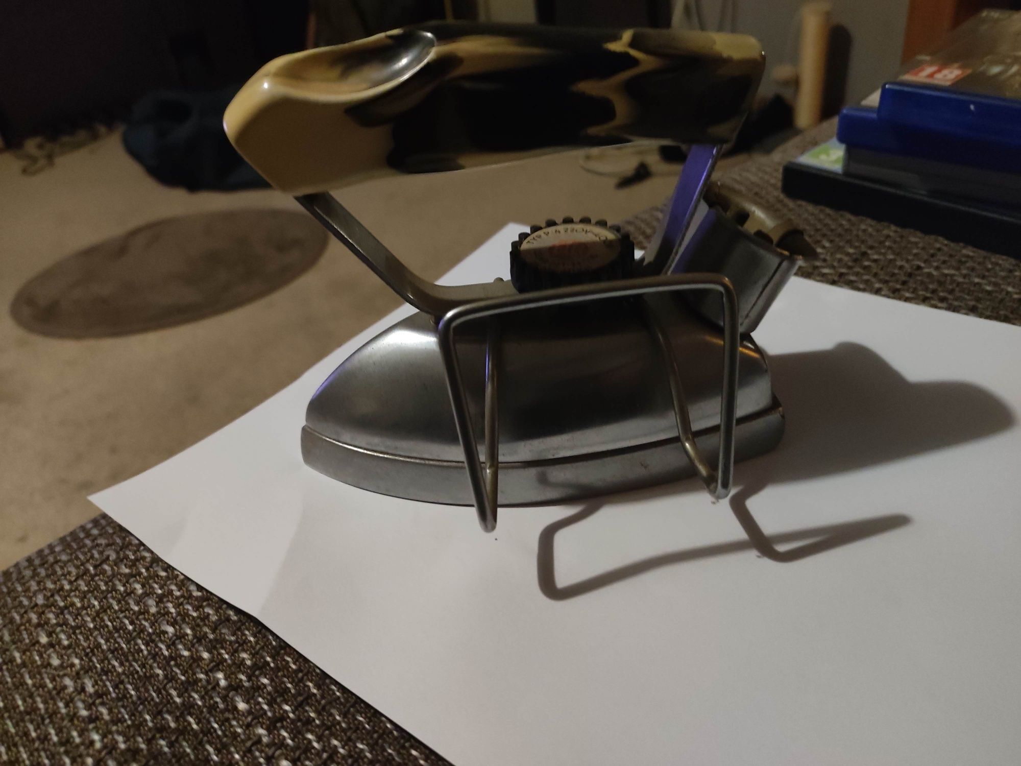 Mini żelazko turystyczne typ P-4