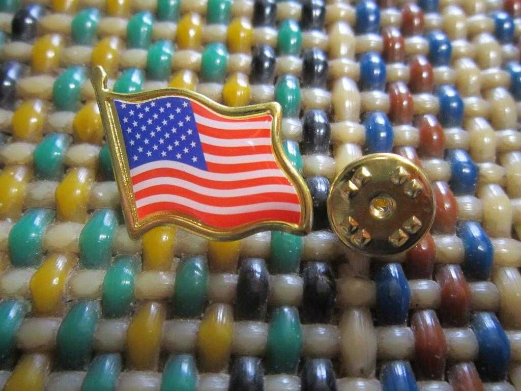 Флаг США , Израиля  и Великобритании - Pin на лацкан пиджака