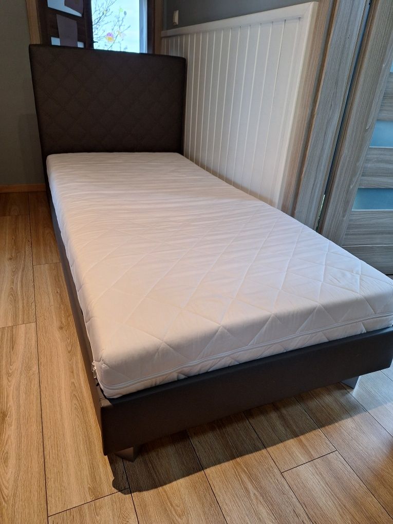 Łóżko tapicerowane 90x200