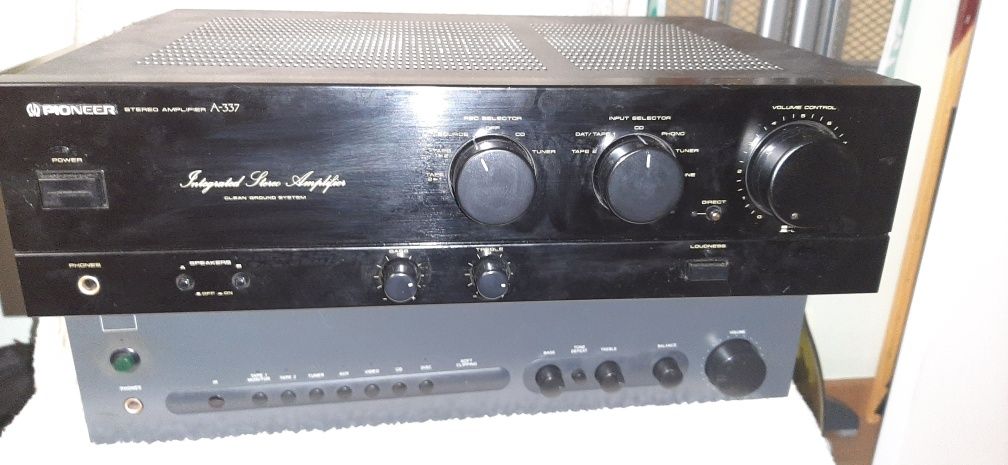 Amplificador Integrado da Pioneer Modelo A337 - Estimado