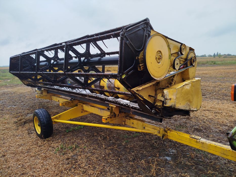 Продам жатку простий флекс нюхоланд або обмін на просту джоновську