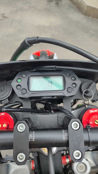 Asix XT-97 300cc