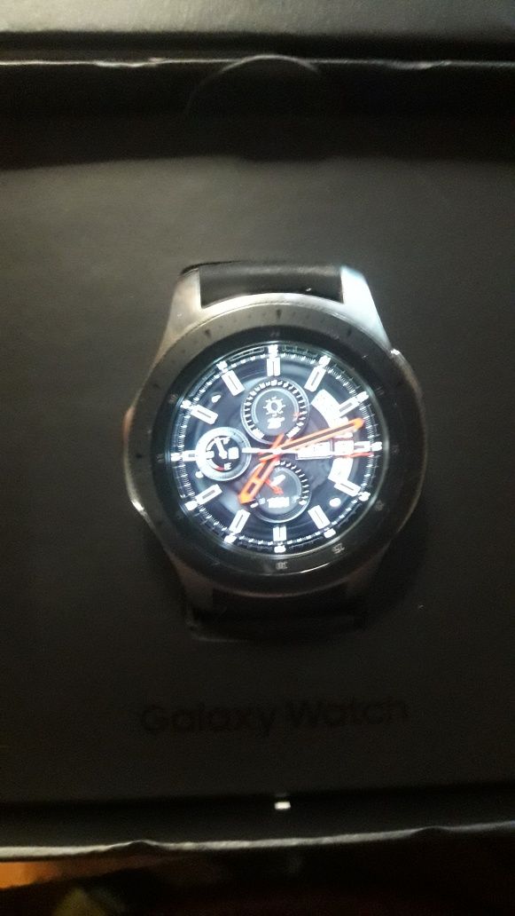 Часы Samsung Galaxy Watch 46mm.+Бонус. Sm-R800.