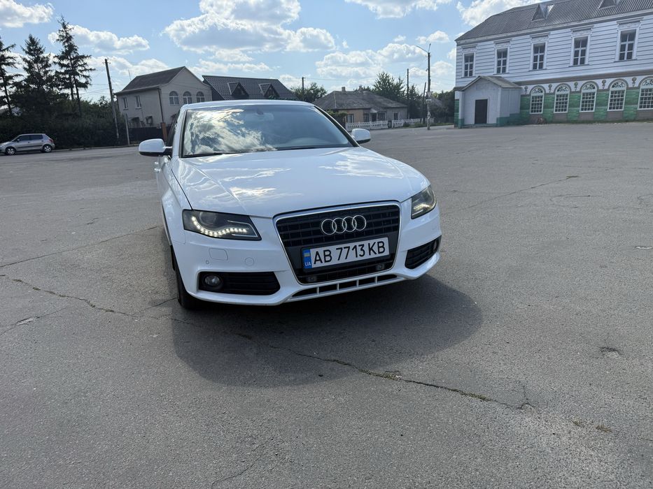 Продам Audi A4 B8