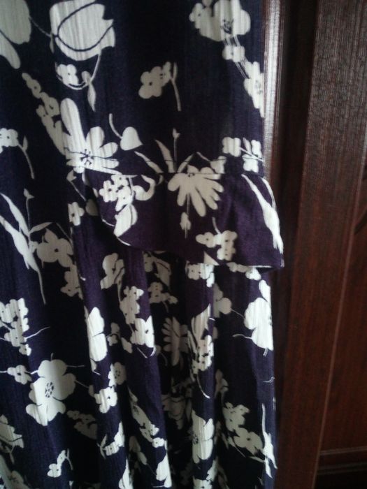 33. Sukienka damska rozmiar XL