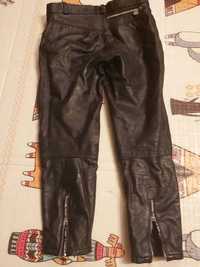 Czarne,ocieplane spodnie skórzane
