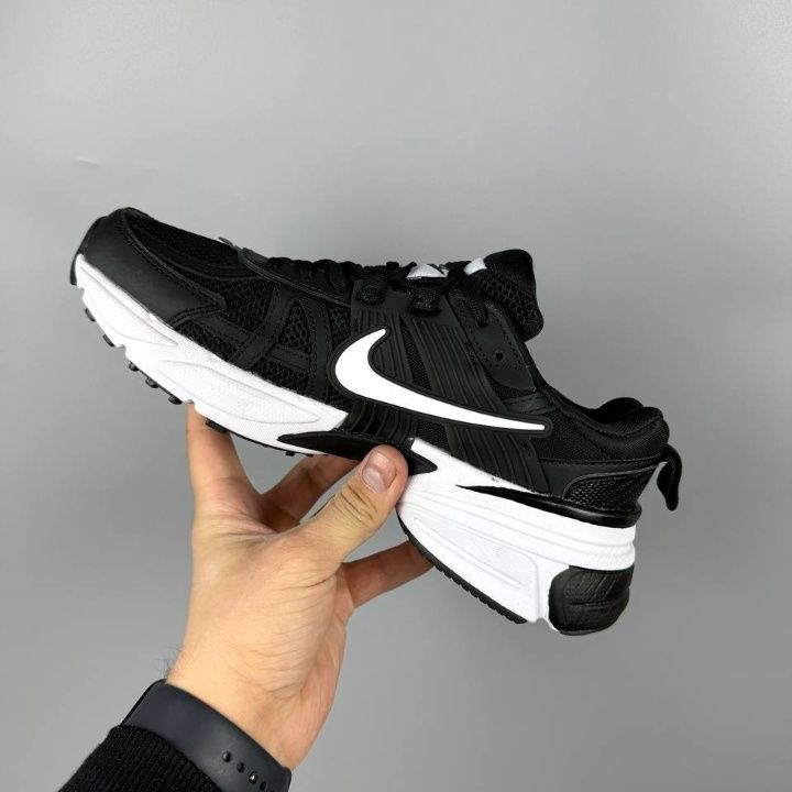 !Оригінал! кросівки мужские  Nike Vomero 5