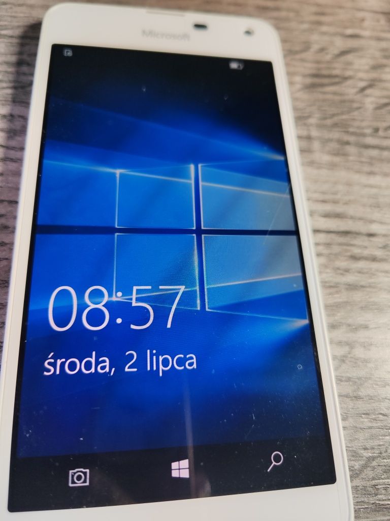 Sprzedam Microsoft Lumia 650