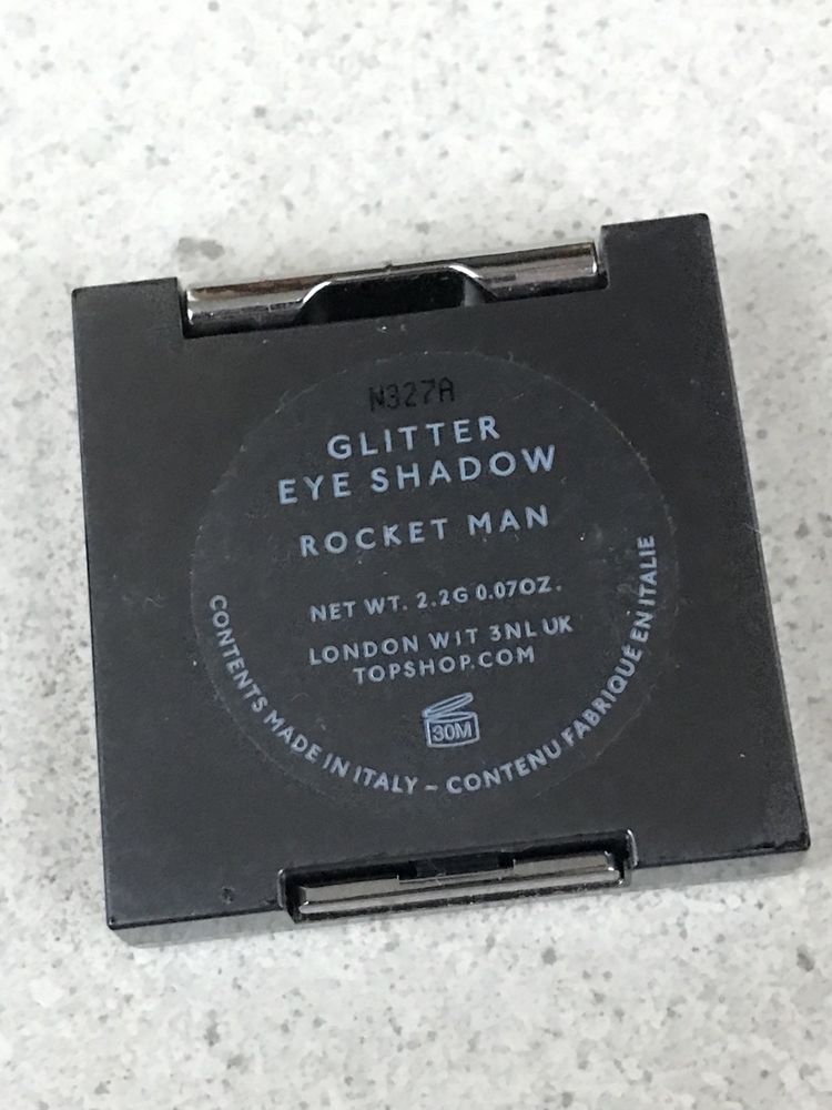 Topshop brokatowy cień do powiek Rocket Man nowy srebrny