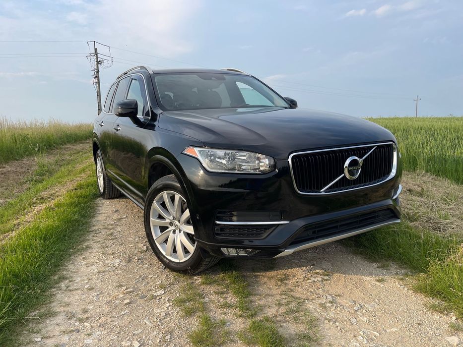 Volvo XC 90 Volvo XC90 AWD T6 Momentum 4x4