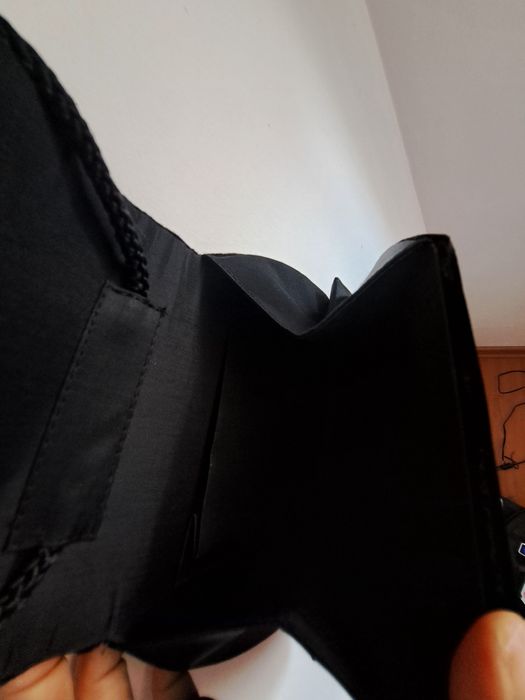 Malinha de cerimónia em veludo preto