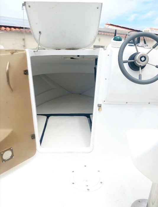 RESERVADO Barco Baleote 460