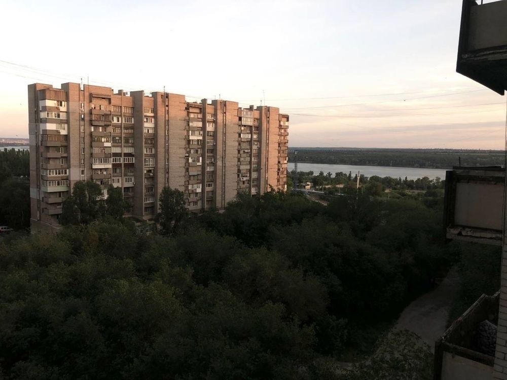 Посуточно Люкс Центр Фестивальная Украина Гагарина 5 ая Гор больница